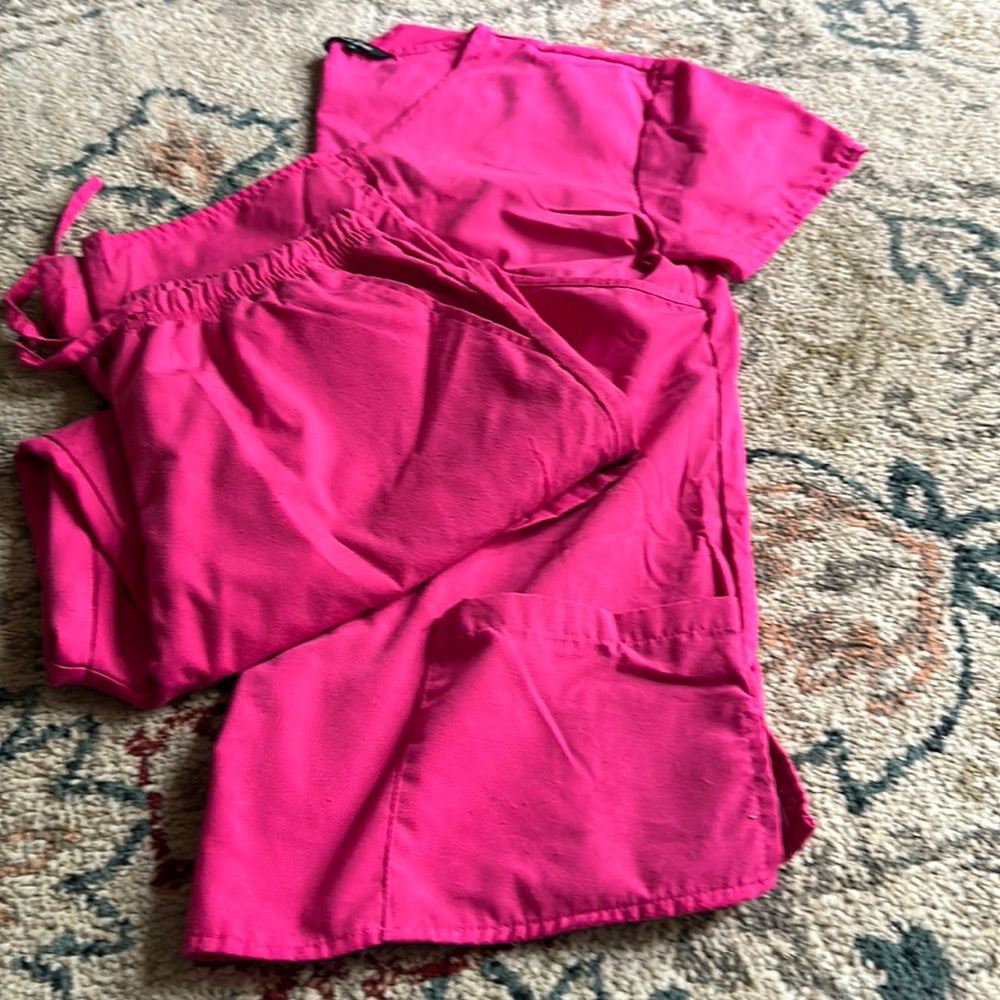 Pink scrub set size medium